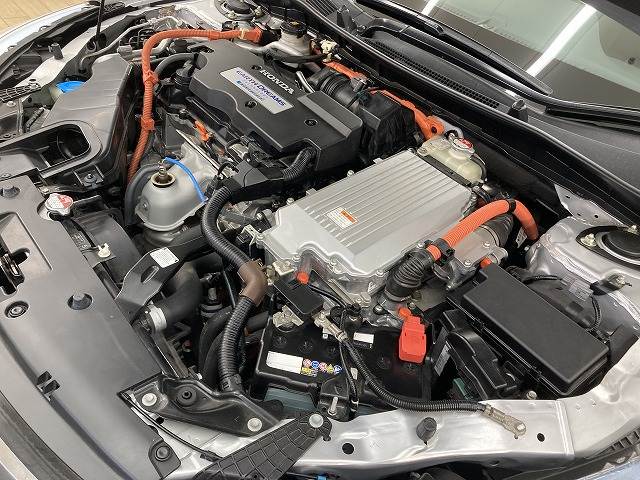 ホンダ アコードハイブリッドの画像18