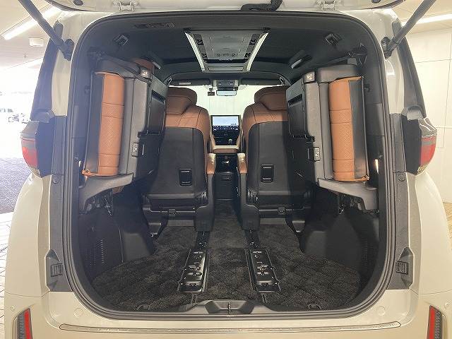 トヨタ&nbsp;ヴェルファイアハイブリッドの画像13