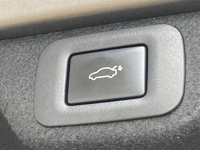 トヨタ クラウンクロスオーバーの画像7