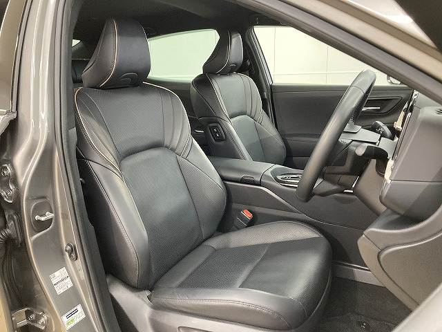 トヨタ クラウンクロスオーバーの画像12