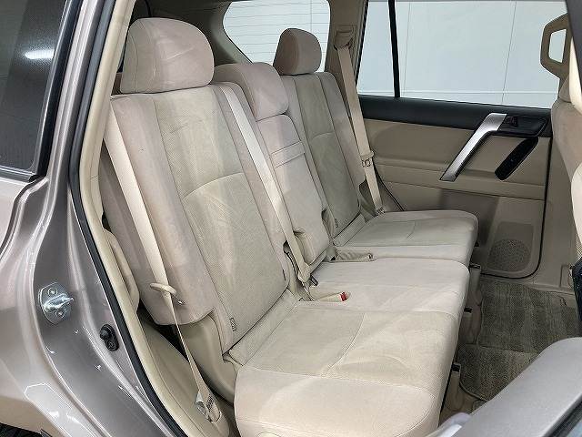 トヨタ&nbsp;ランドクルーザープラドの画像12