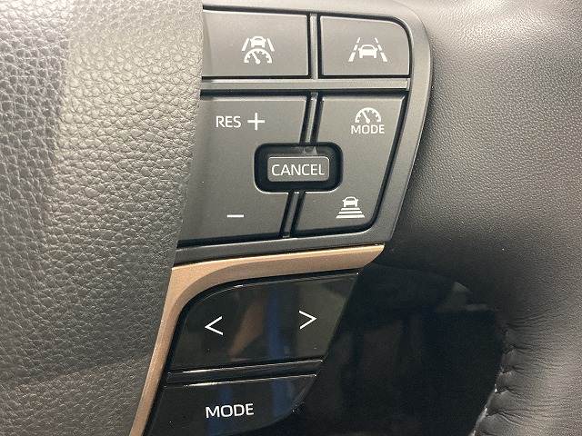 トヨタ クラウンクロスオーバーの画像7