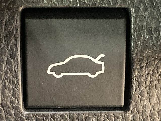 トヨタ クラウンクロスオーバーの画像11