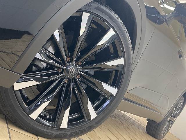 トヨタ クラウンクロスオーバーの画像19