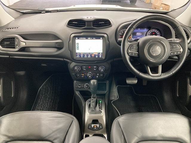 クライスラー&nbsp;JEEP Renegadeの画像2