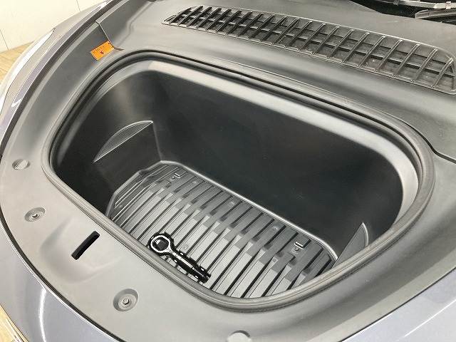 テスラ&nbsp;Model Yの画像18