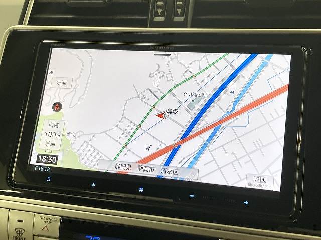 トヨタ ランドクルーザープラドの画像3