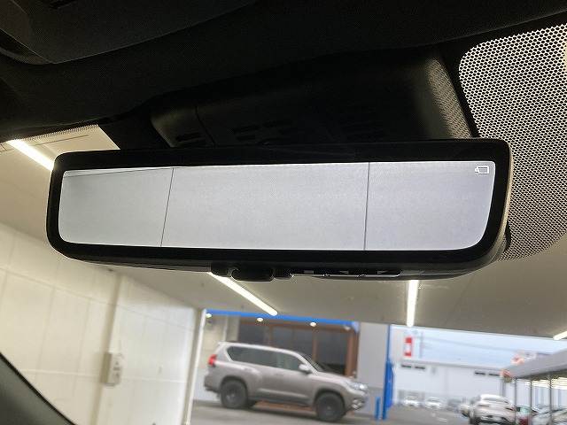 トヨタ クラウンクロスオーバーの画像7