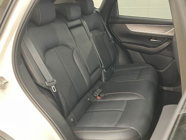 CX-60XD L Package BOSEサウンドスピーカー/全周囲カメラ/シートヒーター/純正12型ナビ/クリアランスソナー/アダプティブクルーズコントロール/ヘッドアップディスプレイ/ブラインドスポットモニター 内装他