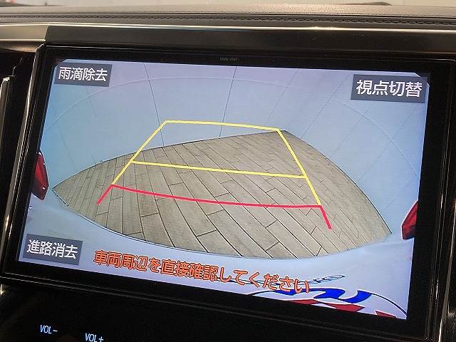 トヨタ&nbsp;アルファードの画像4
