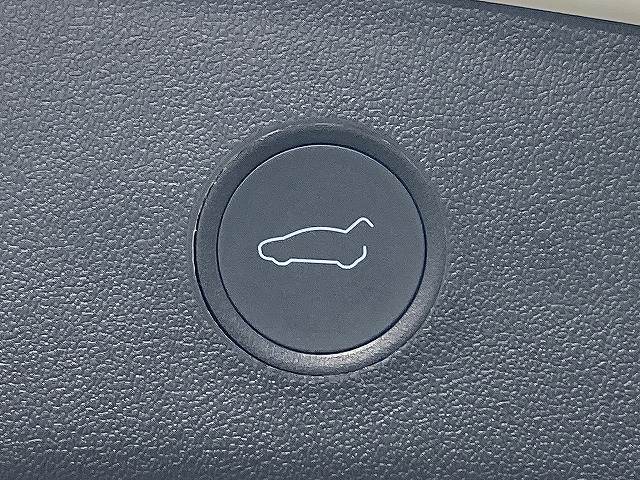 テスラ&nbsp;Model 3の画像7