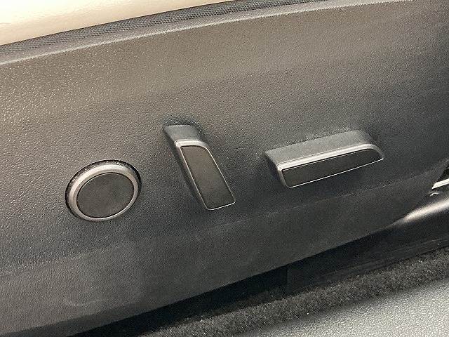 Model 3□ロングレンジ 内装他