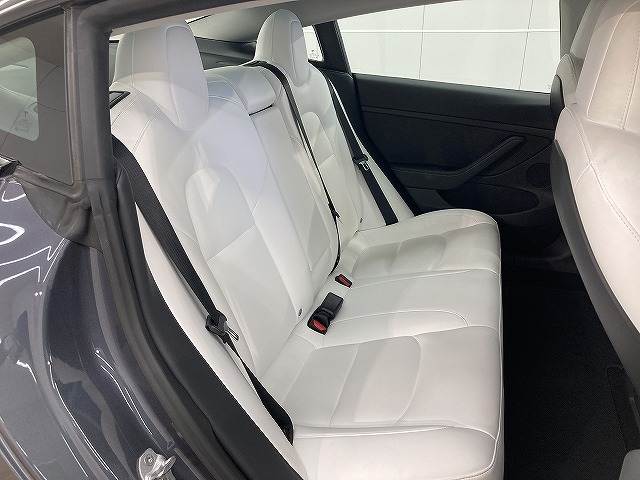 テスラ&nbsp;Model 3の画像13