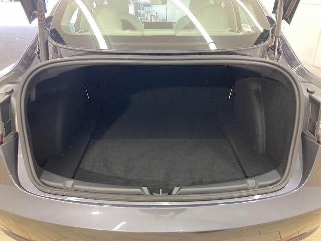 テスラ&nbsp;Model 3の画像14
