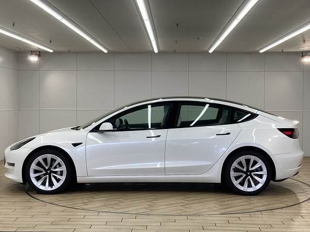 テスラ Model 3の画像16