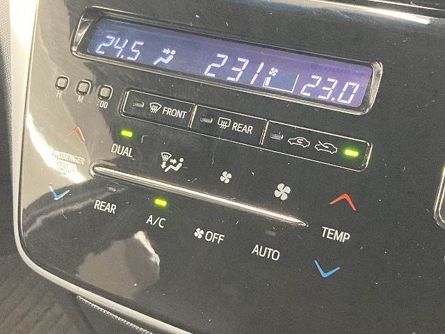 トヨタ エスティマの画像11