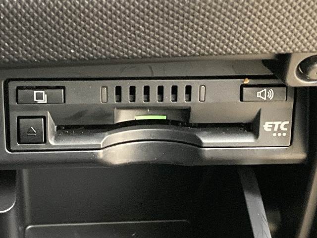 トヨタ エスティマの画像12