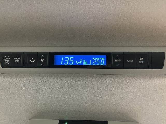 トヨタ アルファードの画像9