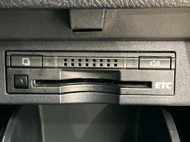 トヨタ アルファードの画像10