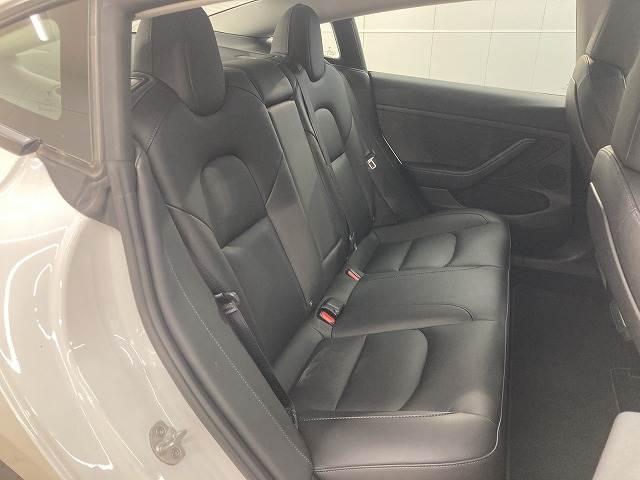 テスラ Model 3の画像13