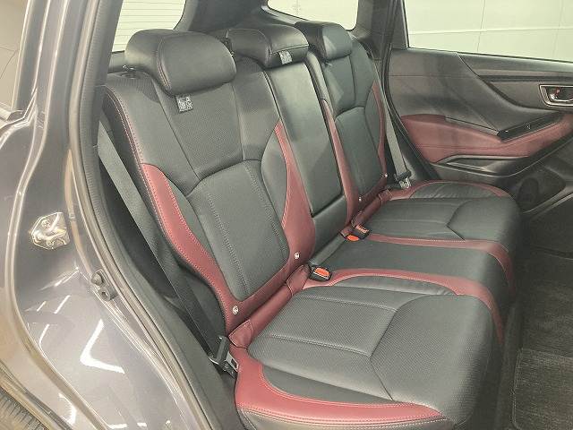 フォレスターSTI Sport 内装他