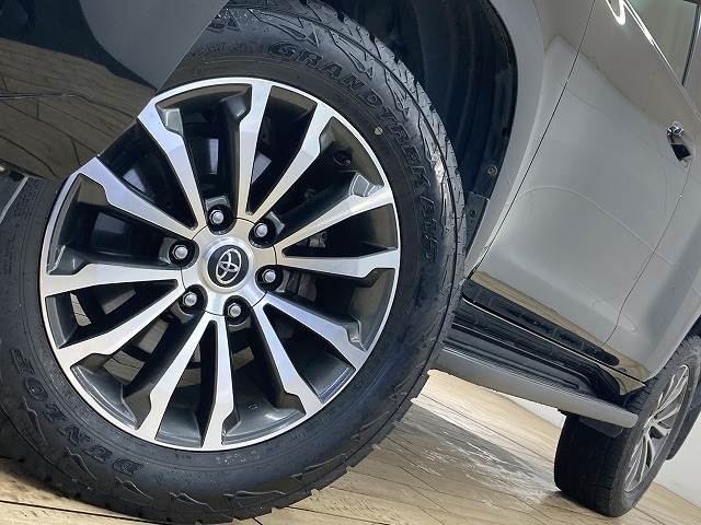 トヨタ ランドクルーザープラドの画像19