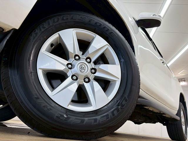 トヨタ ランドクルーザープラドの画像19
