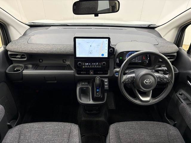 シエンタHYBRID Z 7人乗り 内装他