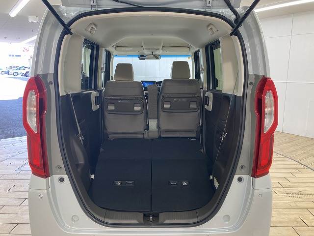 ホンダ N-BOXの画像13