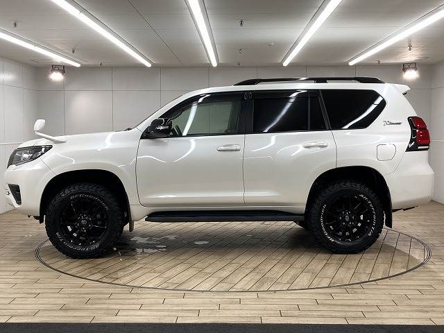 トヨタ ランドクルーザープラドの画像17