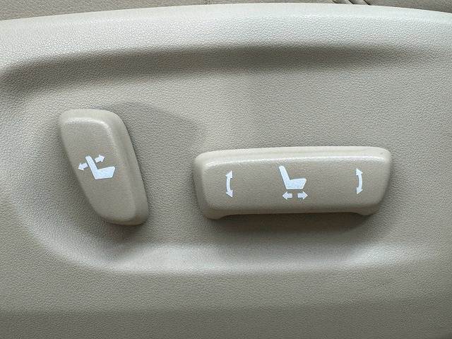 トヨタ&nbsp;ランドクルーザープラドの画像8