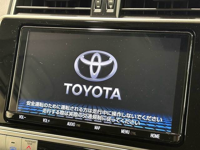 トヨタ ランドクルーザープラドの画像3