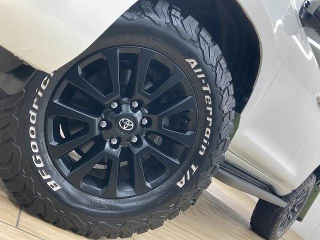 トヨタ ランドクルーザープラドの画像19