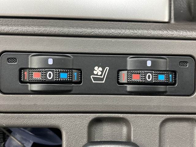 トヨタ ランドクルーザープラドの画像6