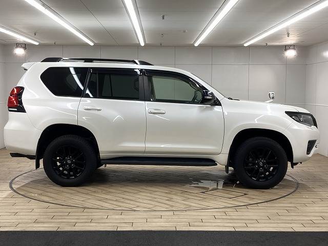 トヨタ ランドクルーザープラドの画像18