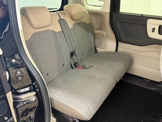 ホンダ N-BOXの画像12