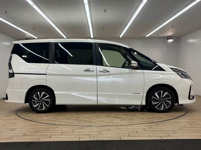 日産 セレナの画像18