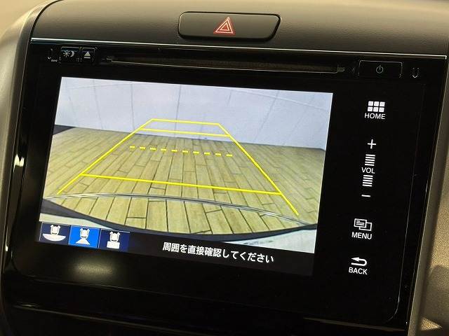 フリード+ハイブリッドＨＹＢＲＩＤ　ＥＸ　純正インターナビ／ハーフレザー／シートヒーター／両側電動 内装他