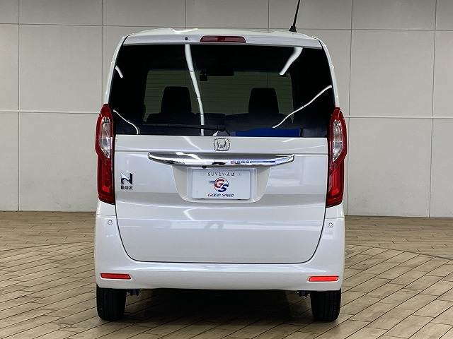 ホンダ N-BOXの画像16