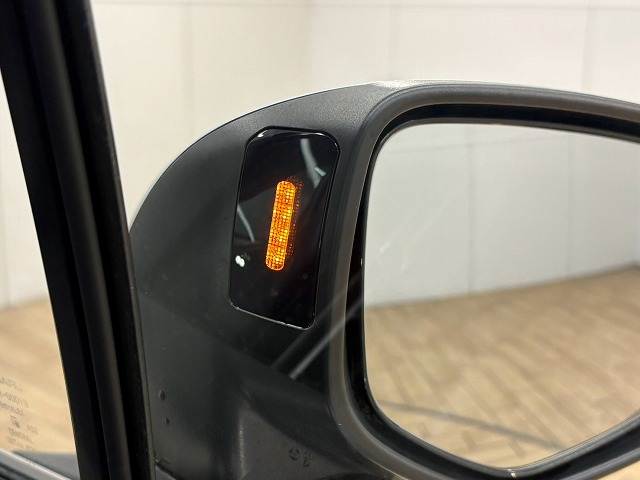 レヴォーグSTIスポーツ EX 11.6型ディスプレイ/AppleCarPlay/レーダークルーズ/衝突軽減ブレーキ/車線逸脱警報/バック・サイド・フロントカメラ/ツーリングアシスト/レーンアシスト/アダプティブハイビーム 内装他