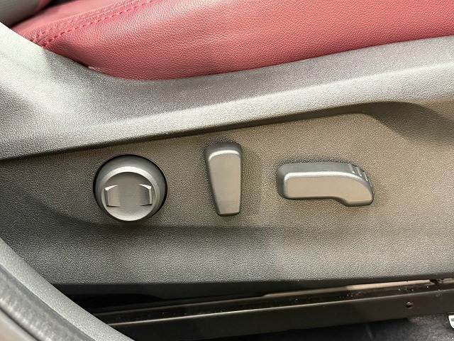 スバル レヴォーグの画像8