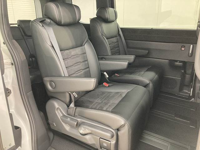 ホンダ ステップワゴンの画像11