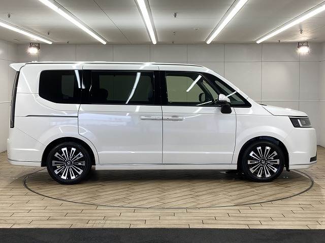 ホンダ ステップワゴンの画像18