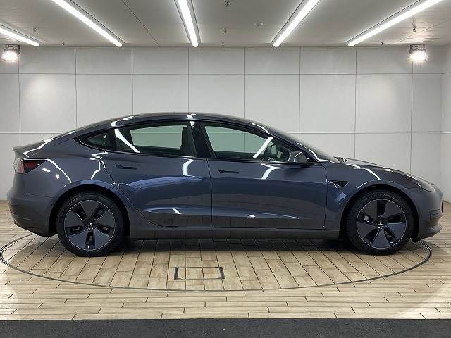 テスラ Model 3の画像18