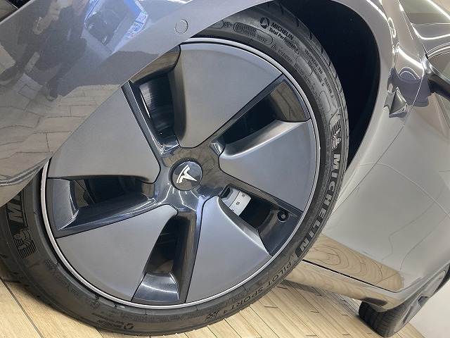 テスラ Model 3の画像19