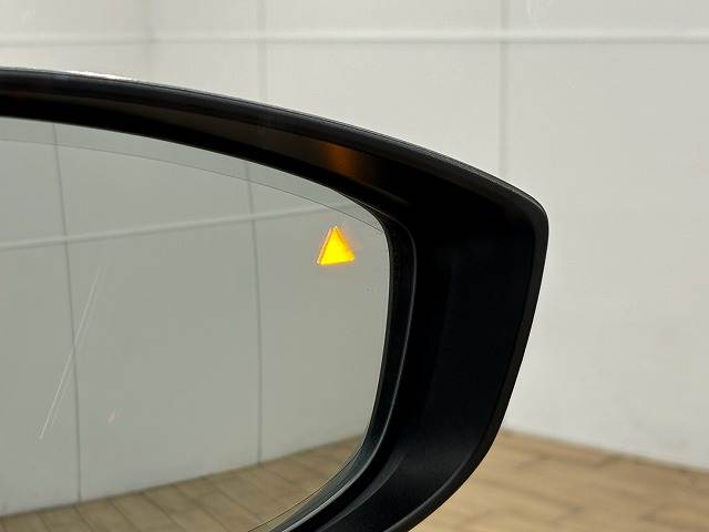 CX-3020S プロアクティブ ツーリングセレクション 全周囲カメラ/純正エアロパーツ/アダプティブLEDヘッドライト/パワーバックドア/マツダコネクト8.8型ナビ/フルセグ/CD/DVD再生/レーダークルーズコントロール/ブラインドスポット/パワーシート 内装他