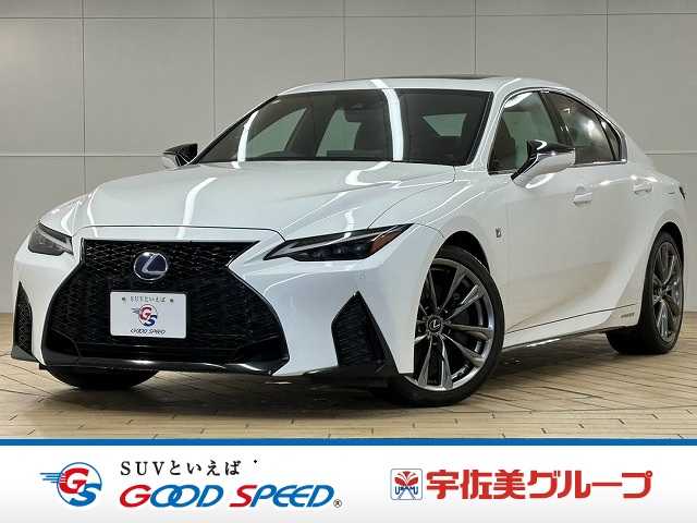 レクサスISIS300h “F SPORT”
