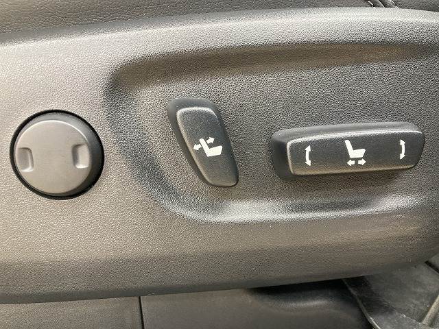 トヨタ ランドクルーザープラドの画像9