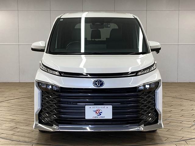 トヨタ&nbsp;ヴォクシーハイブリッドの画像15