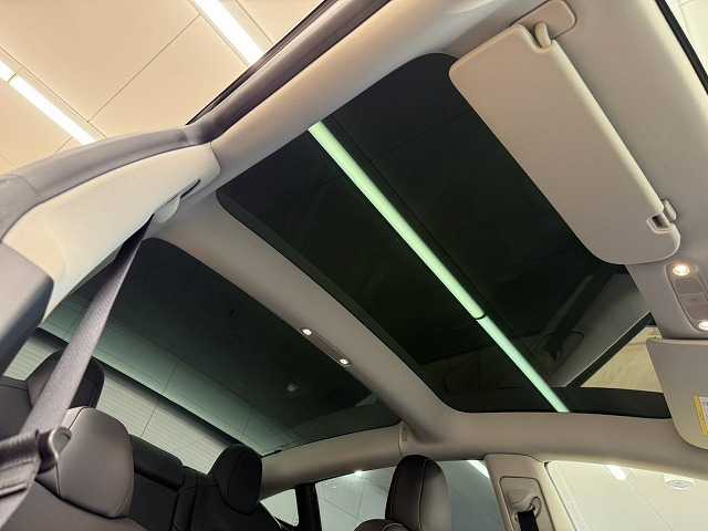 テスラ Model 3の画像5